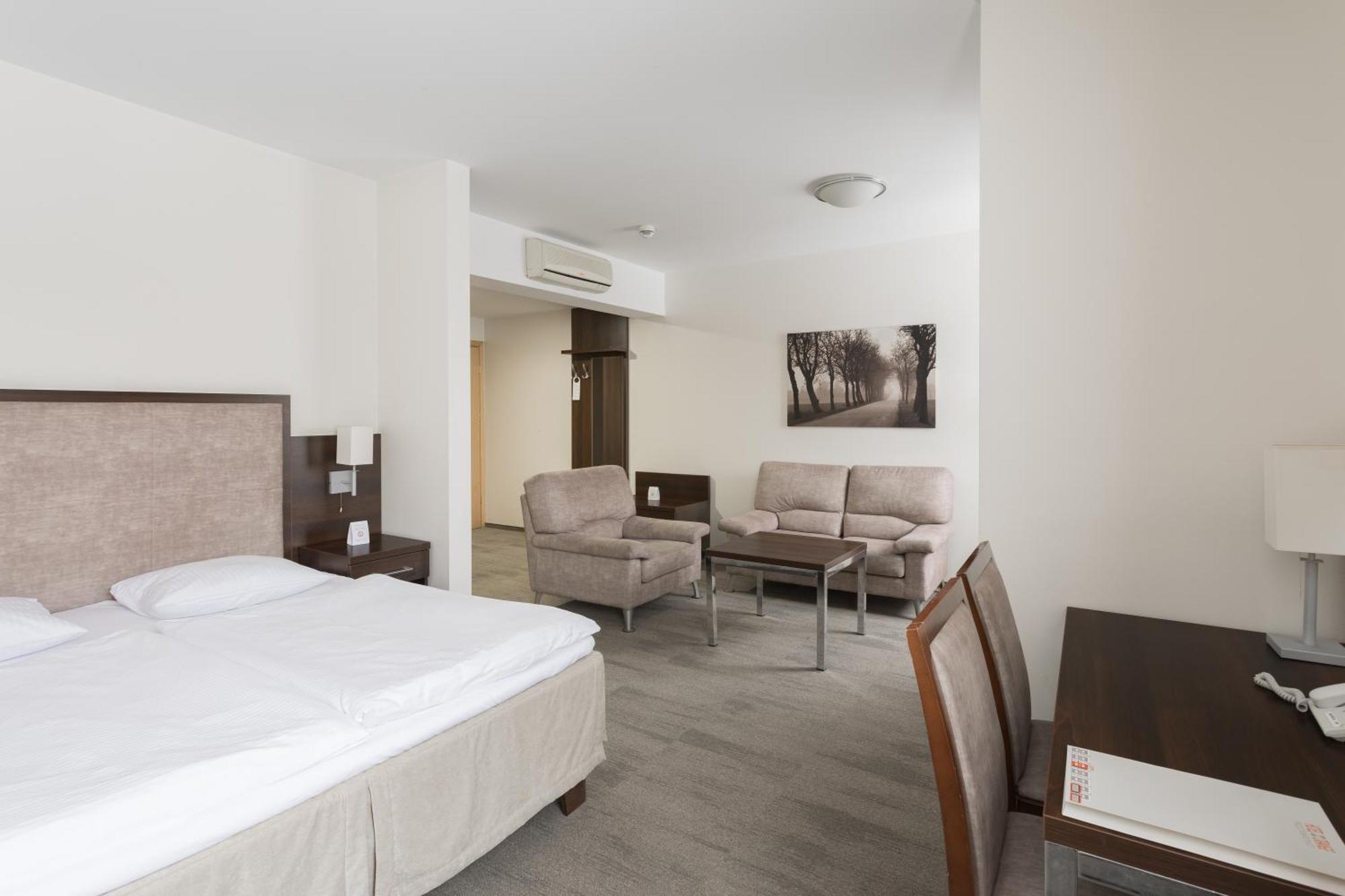 Hotel Orange פז'ז'מירובו מראה חיצוני תמונה