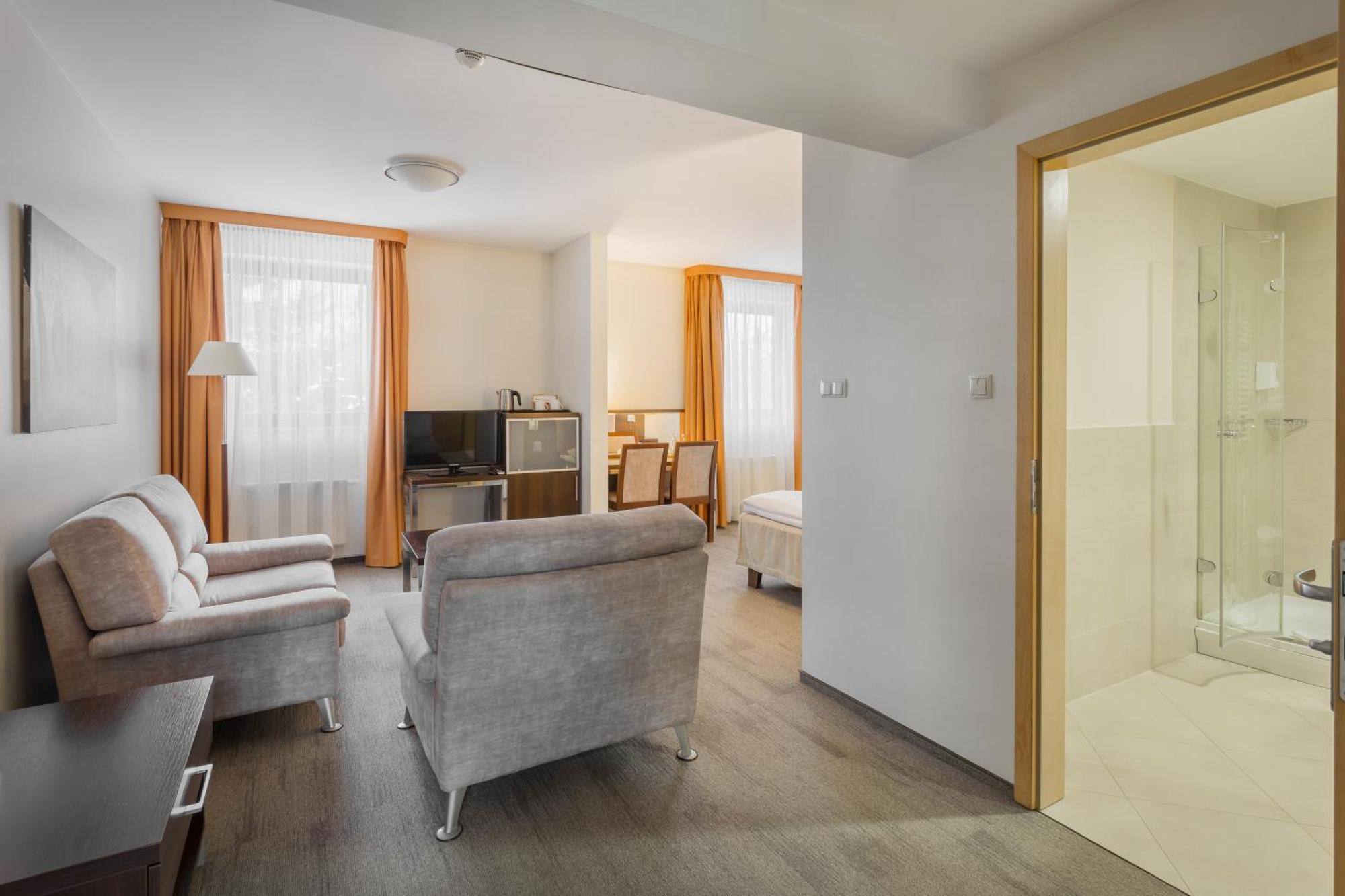 Hotel Orange פז'ז'מירובו מראה חיצוני תמונה
